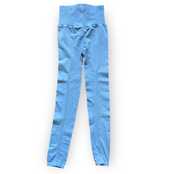 FP Movement Happiness Runs Crop & Good Karma Leggings - Blue & Black XS/S - Picture 7 of 10